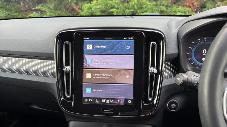 Volvo Xc40 2.0 B4P Plus Dark 5dr AWD Auto Petrol Estate